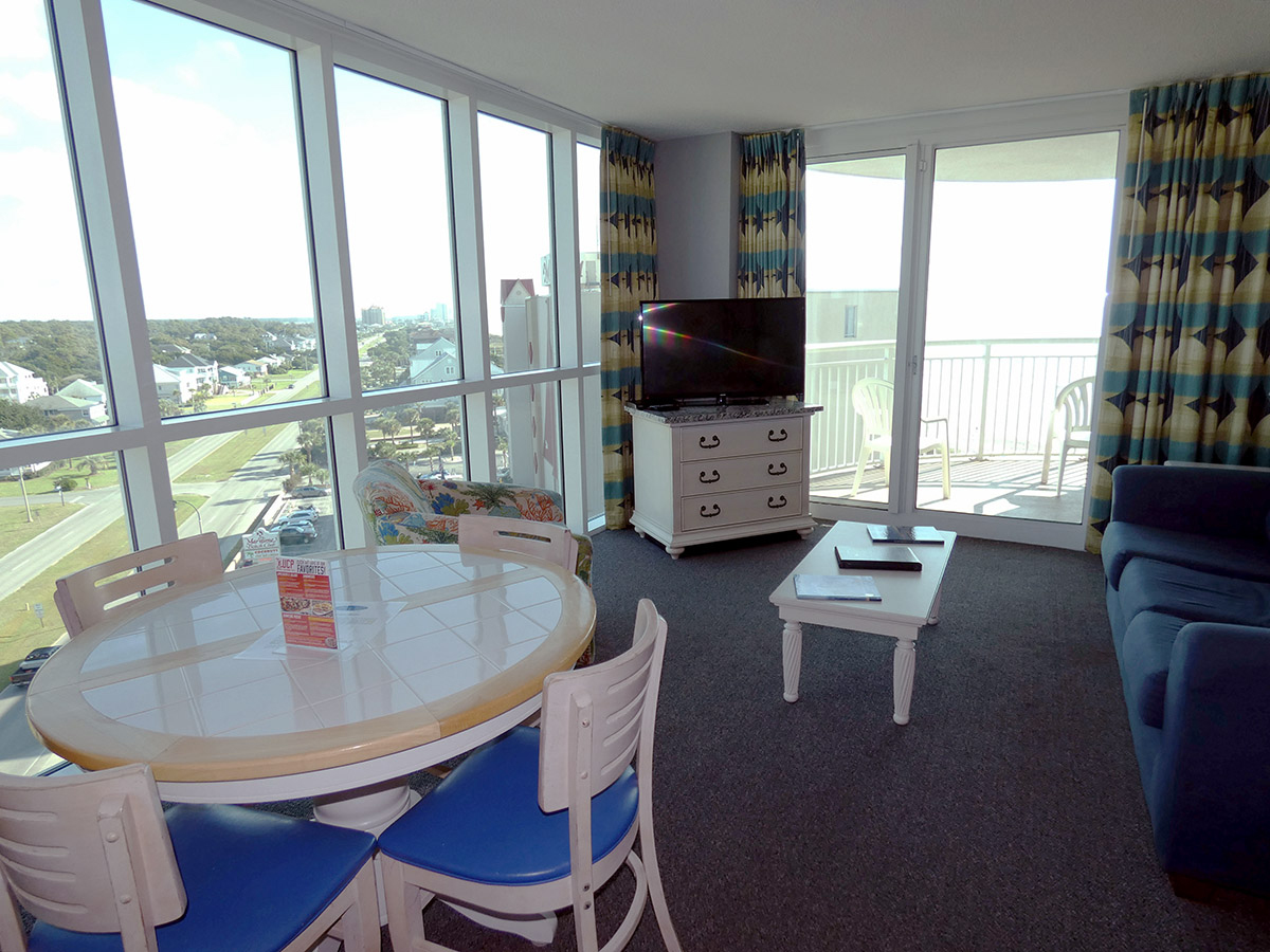 accommodation 1 Bedroom Ocean View Corner King